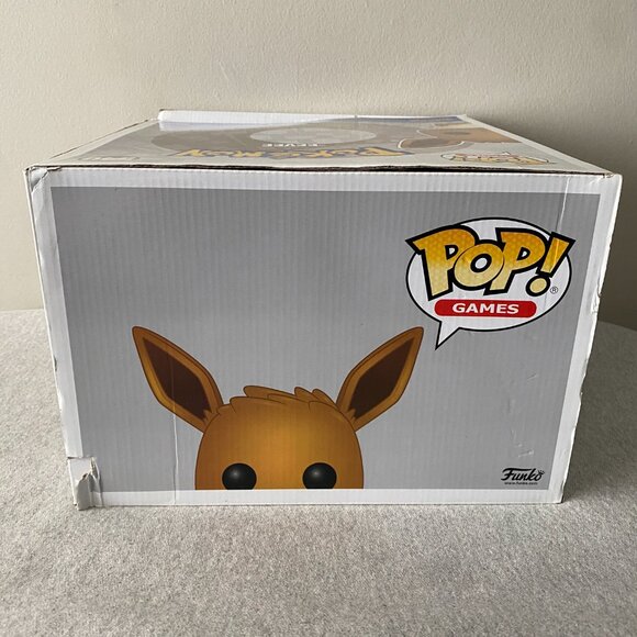 Funko POP! Jumbo Vinyl Figure Pokémon Eevee 10 inch Target Exclusive #540 - Picture 5 of 15